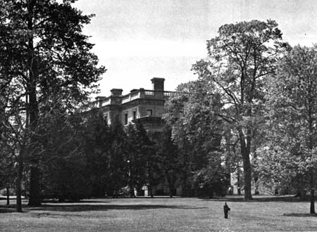 mansion