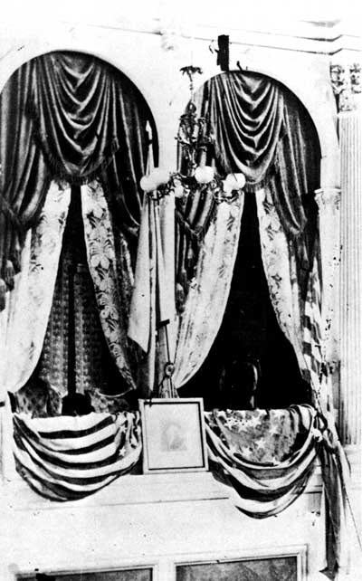 Lincoln's box