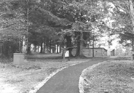 path to Fort replica