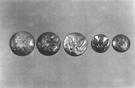 U.S. Army uniform buttons